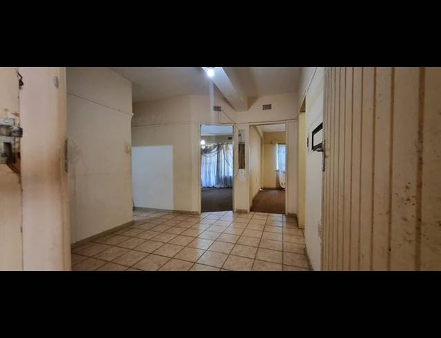 1 BEDROOM APARTMENT FOR SALE IN WILKOPPIES